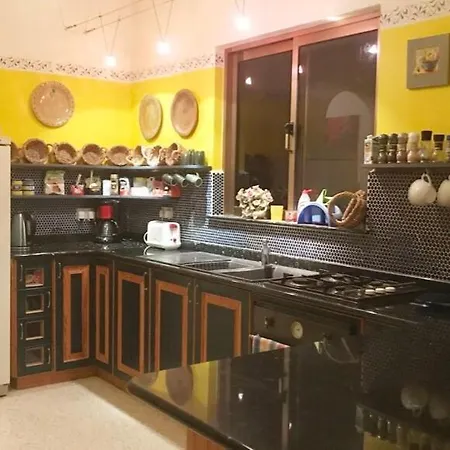 Gozo Divers Large Terrace 250 M2 * Marsalforn