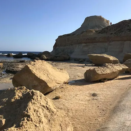 Apartment Gozo Divers Large Terrace 250 M2 Marsalforn